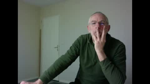 Snapshot of taliesin4321 chatting on 01.01.25 Jack Pierrot online show from 01.01.25