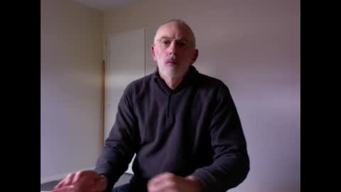 Snapshot of taliesin4321 chatting on 02.09.25 Jack Pierrot online show from 02.09.25