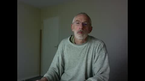 Snapshot of taliesin4321 chatting on 10.16.25 Jack Pierrot online show from 10.16.25