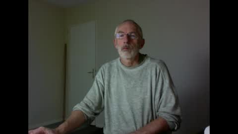 Snapshot of taliesin4321 chatting on 10.20.25 Jack Pierrot online show from 10.20.25