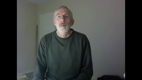 Snapshot of taliesin4321 chatting on 11.01.25 Jack Pierrot online show from 11.01.25