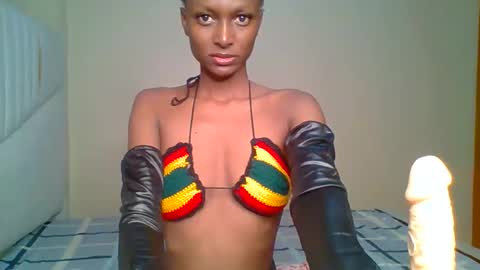 Snapshot of talisha_smiley chatting on 02.12.26 talisha smiles online show from 02.12.26