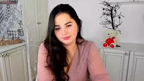 Snapshot of talla_la chatting on 01.11.25 Talla online show from 01.11.25