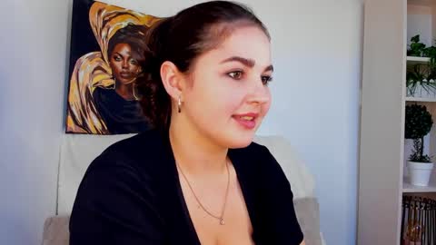 Snapshot of talla_la chatting on 02.23.25 Talla online show from 02.23.25