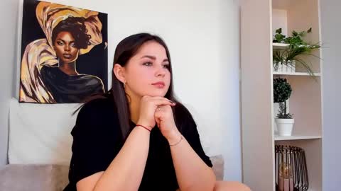 Snapshot of talla_la chatting on 02.27.25 Talla online show from 02.27.25