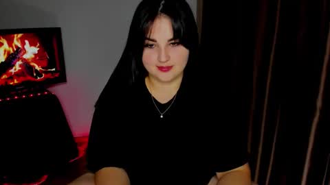 Snapshot of talla_la chatting on 10.07.25 Talla online show from 10.07.25