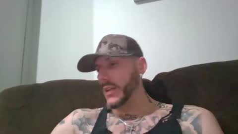 Snapshot of tallcleancuthung chatting on 03.30.26 Tallcleancuthung online show from 03.30.26