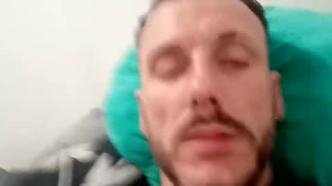 Snapshot of tallcleancuthung chatting on 04.04.26 Tallcleancuthung online show from 04.04.26