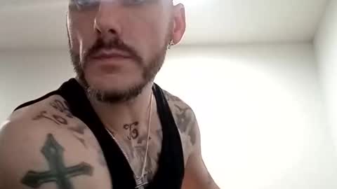 Snapshot of tallcleancuthung chatting on 04.05.26 Tallcleancuthung online show from 04.05.26