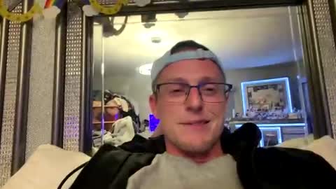Snapshot of tallglassowater9cut459014 chatting on 06.04.26 first stream was very fun grateful for every follow and super active chat online show from 06.04.26