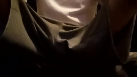 talllighthandsom online show from 09.29.25