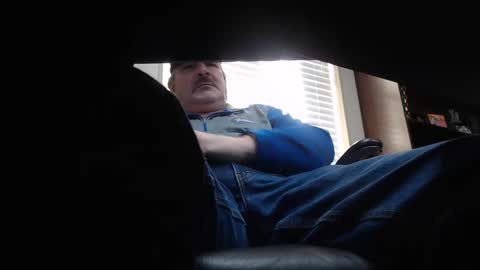 Snapshot of talltexxxan chatting on 12.03.24 talltexxxan online show from 12.03.24