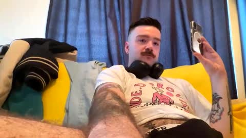 Snapshot of talltop14 chatting on 04.08.26 talltop14 online show from 04.08.26