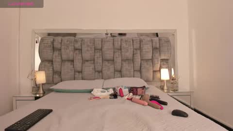 Tamara online show from 02.13.25