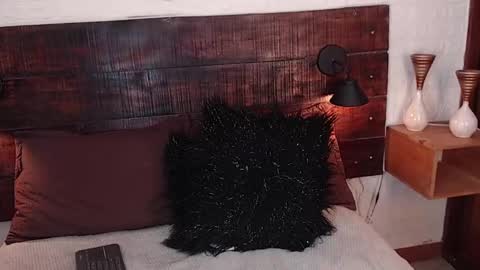    online show from 03.10.25