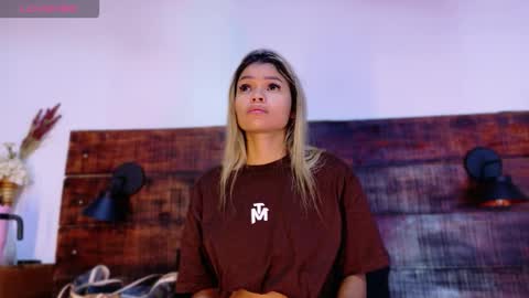 Snapshot of tamara_sanz1 chatting on 02.28.26 online show from 02.28.26