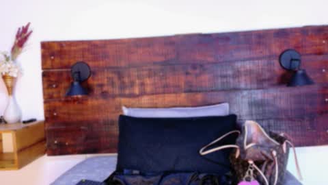 Snapshot of tamara_sanz1 chatting on 03.04.26 online show from 03.04.26