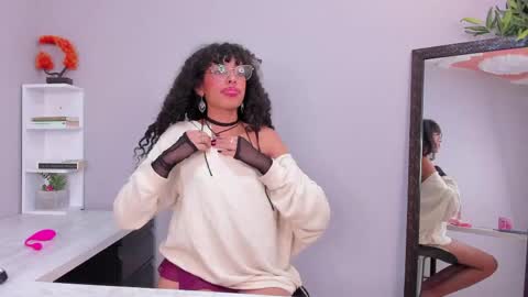 Snapshot of tamia_25 chatting on 04.21.26 TAMI online show from 04.21.26