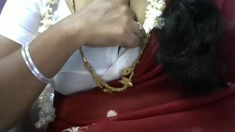 tamil_rathi online show from 11.08.25