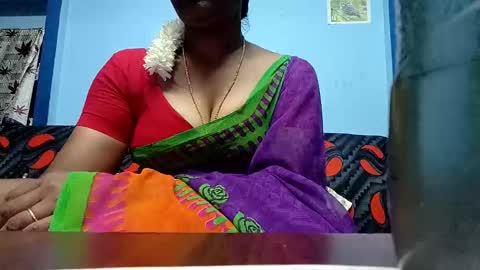 Snapshot of tamilmadhi520 chatting on 02.08.26 tamilmadhi520 online show from 02.08.26