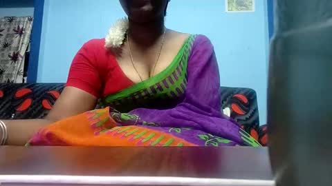Snapshot of tamilmadhi520 chatting on 02.14.26 tamilmadhi520 online show from 02.14.26