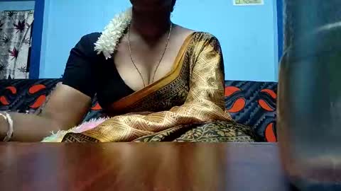 Snapshot of tamilmadhi520 chatting on 02.24.26 tamilmadhi520 online show from 02.24.26