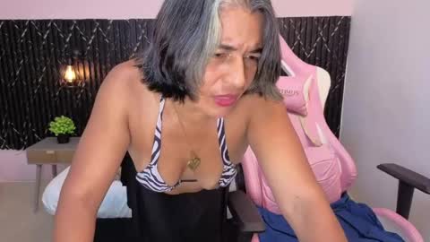 Snapshot of tammylynn45 chatting on 04.14.26 Tammy Lynn online show from 04.14.26