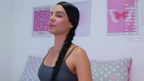 Snapshot of tamy_sweet01 chatting on 09.09.25 tamy sweet01 online show from 09.09.25