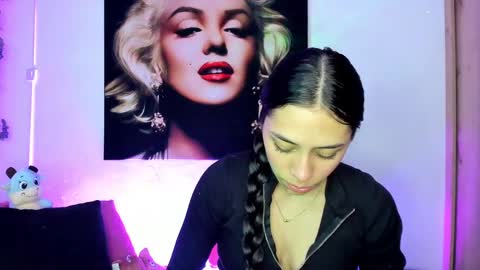 tania06 online show from 11.20.25