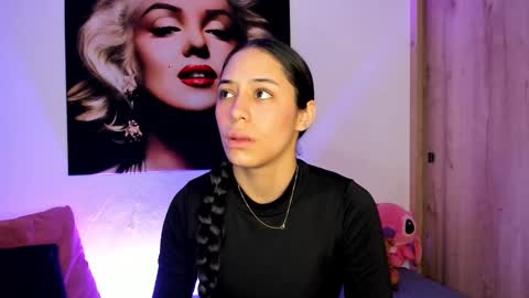 tania06 online show from 11.29.25