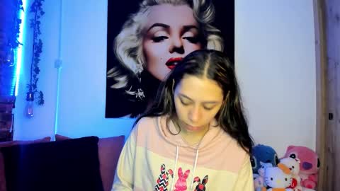 tania06 online show from 01.12.26