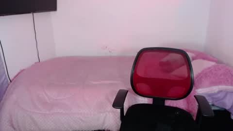 Tania online show from 02.15.25