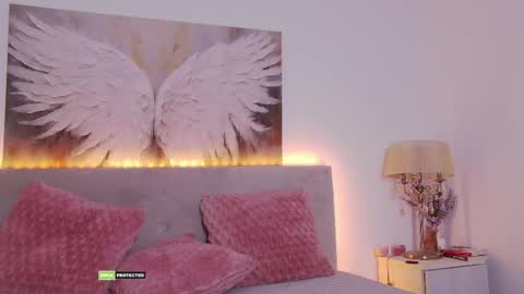 Tania Amore online show from 03.26.26