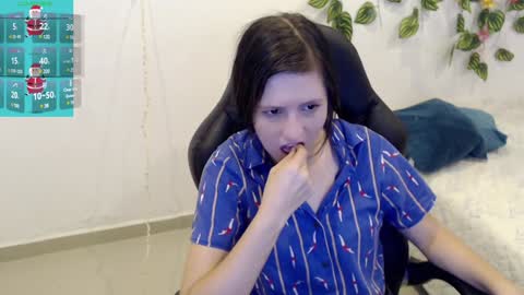 Snapshot of taniadevil_69 chatting on 12.31.24 Tania  online show from 12.31.24