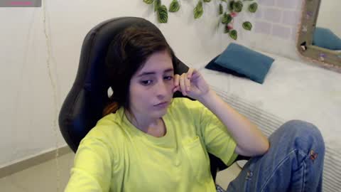 Snapshot of taniadevil_69 chatting on 01.21.25 Tania  online show from 01.21.25