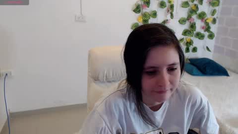 Snapshot of taniadevil_69 chatting on 10.09.25 Tania  online show from 10.09.25