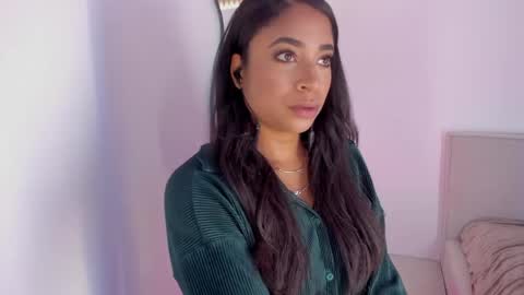 Snapshot of tanisha_b chatting on 06.01.26 TANEESHA online show from 06.01.26