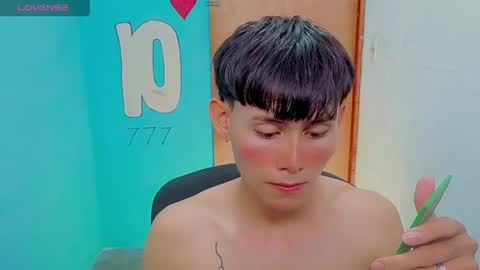 Snapshot of tanjiro_cute chatting on 04.21.26 Andres online show from 04.21.26