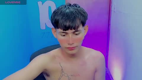 Snapshot of tanjiro_cute chatting on 04.26.26 Andres online show from 04.26.26