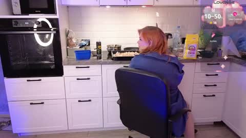 tara_renn online show from 12.09.24