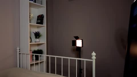 tara_renn online show from 02.09.25