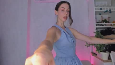 Snapshot of taraeastern chatting on 09.24.25 Teresa online show from 09.24.25