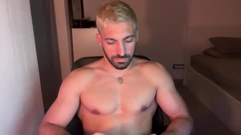 tarquit8 online show from 09.08.25