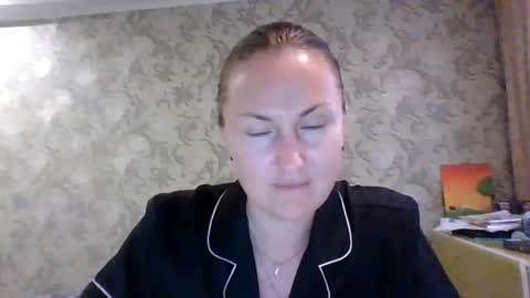 Snapshot of tasha_light chatting on 06.03.26 tasha light online show from 06.03.26
