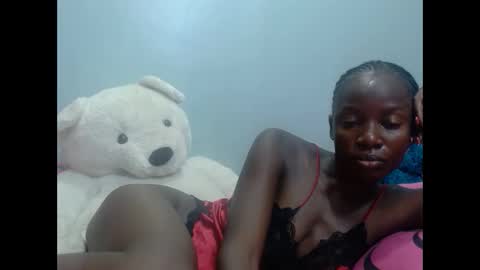 Snapshot of tasha_maya chatting on 01.08.25 milan online show from 01.08.25