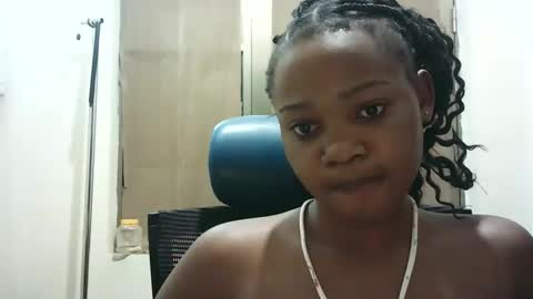 Snapshot of tashacutey chatting on 01.13.25 Tasha online show from 01.13.25