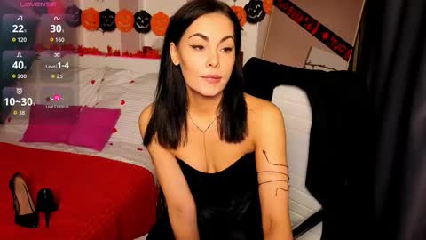 Tasha online show from 10.30.25