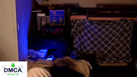 Snapshot of tashakai chatting on 12.19.24 TashaKai online show from 12.19.24