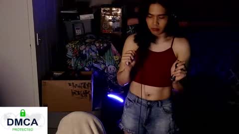 Snapshot of tashakai chatting on 12.23.24 TashaKai online show from 12.23.24