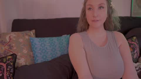 Vivian  Clark online show from 12.29.24